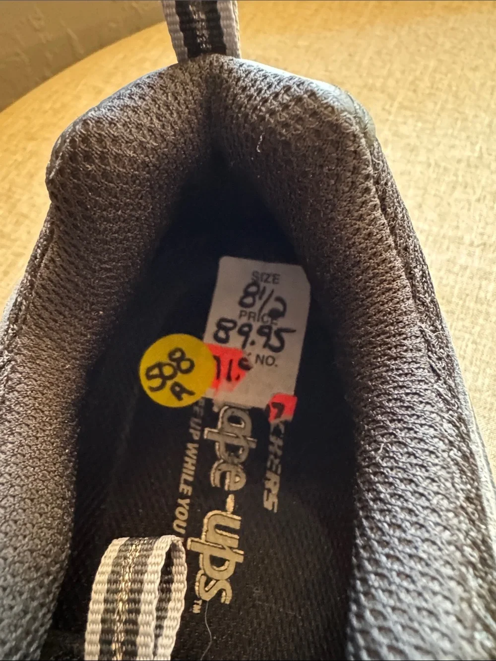 NWOB‎ Women’s Sketchers Shape-Ups size 8.5